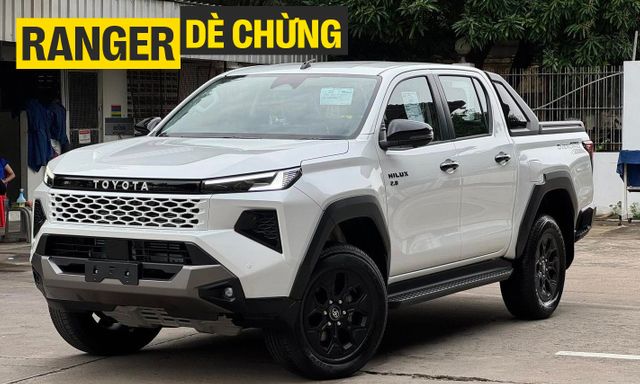 Thêm thông tin Toyota Hilux 2026 bán tại Việt Nam tháng sau: Giá tạm tính từ dưới 700 triệu đồng, 3 bản, máy 2.8L, có ADAS đời mới đấu Ranger