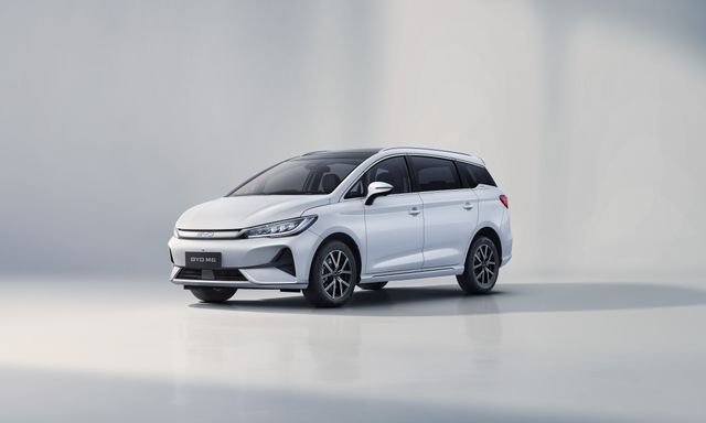 BYD M6 bán gần 2.000 chiếc từ khi ra mắt, sắp đuổi kịp nhiều xe Nhật, Hàn tại Việt Nam