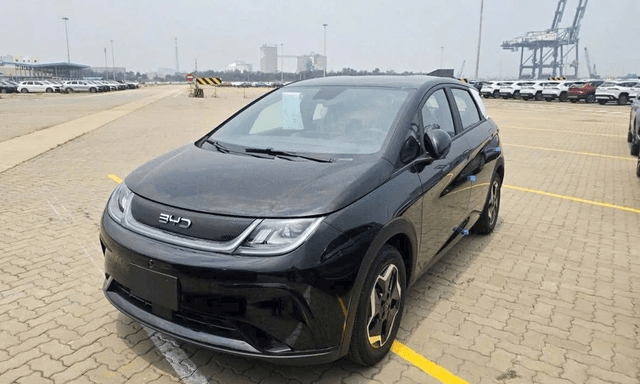 BYD Dolphin 2026 ồ ạt nhận cọc tại Việt Nam: Nhập Thái Lan, nâng cấp toàn diện, giá có thể giảm gần 100 triệu đồng