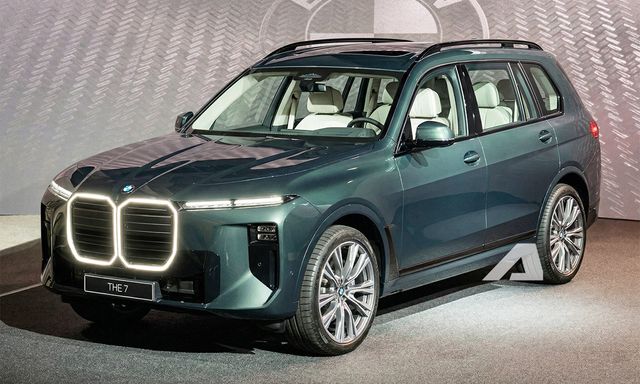 BMW X7 bản điện lộ diện: Thiết kế không quá dị như đàn em, có thể chạy tới 800km/sạc, mạnh hơn nhiều siêu xe