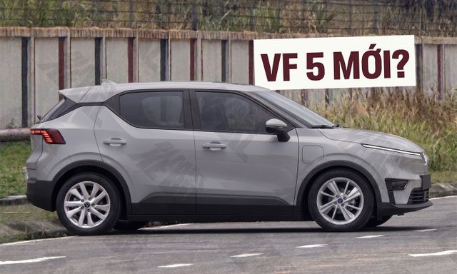 Dàn xe lạ giống VinFast VF 5 mới tiếp tục lộ diện: Đầu góc cạnh, cánh gió dài thể thao hơn, mâm lớn như VF 6