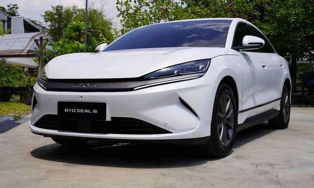 BYD Seal 6 thêm bản giá rẻ ở gần Việt Nam: Giá quy đổi từ hơn 630 triệu đồng, chạy điện 410km/sạc, cùng cỡ Camry