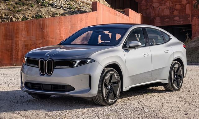 BMW X4 bản điện đời mới lộ diện: Thay đổi lớn từ ngoài vào trong, cánh gió tích hợp lần đầu xuất hiện, có thể ra mắt cuối năm 