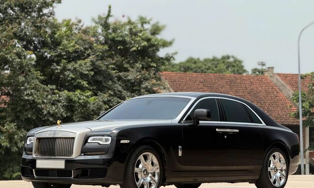 Chiếc Rolls-Royce Ghost rao giá hơn 4 tỷ đồng này có ngoại hình như xe 10 tỷ, người bán chia sẻ: ‘Vừa bảo dưỡng lớn 800 triệu đồng’