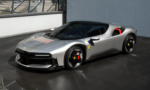 Ferrari làm riêng siêu xe độc bản cho giới tinh hoa: Gần 1.000 mã lực, ngoại hình không còn nhận ra bản gốc