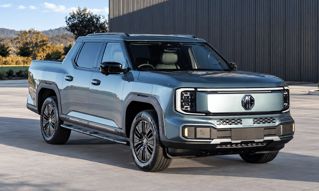 Bán tải điện MG có giá quy đổi tới 1,5 tỷ đồng: Mạnh hơn Ranger Raptor V6, khung gầm rời, cốp trước lớn hơn cả cốp sau Corolla