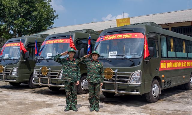 35 xe Hyundai County được cải hoán thành phương tiện đặc biệt phục vụ tìm kiếm hài cốt liệt sĩ