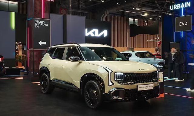 Kia Seltos Hybrid thế hệ mới trình làng: Tiêu thụ chỉ 5,4 lít/100 km, có công nghệ lần đầu xuất hiện
