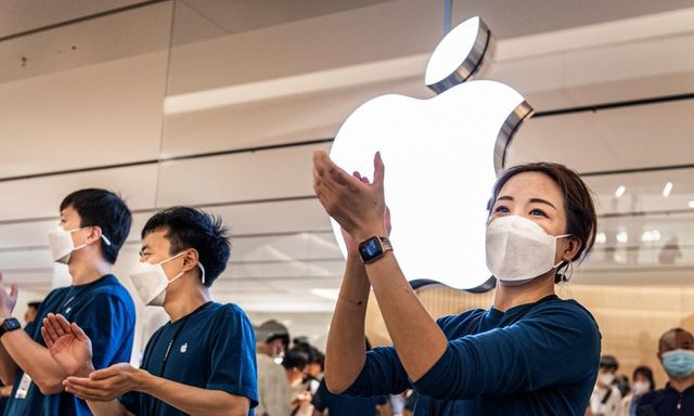 Apple ngỏ ý rót 100 triệu USD, nước ASEAN gạt phăng, chỉ trích 