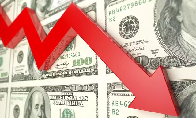 Đồng bạc xanh chạm đáy trong 30 năm: 'Vũ khí kinh tế' của Mỹ mất dần sức mạnh