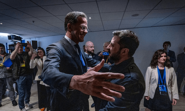 Rò rỉ cuộc gọi mật: Lãnh đạo châu Âu cảnh báo TT Zelensky phải rất cẩn thận trong những ngày tới