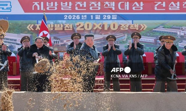 Trước thềm đại hội Đảng Lao động, ông Kim Jong Un công bố 'siêu dự án': Chuyển đổi gần 1/3 Triều Tiên