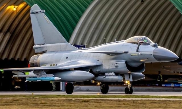 Ký thỏa thuận định mua 24 chiếc F-15, quốc gia Đông Nam Á bất ngờ đổi sang J-10 của Trung Quốc