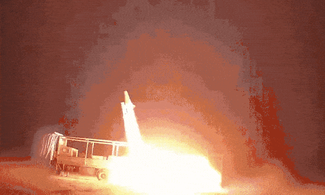 Tehran ra đòn, lực lượng gây bất ngờ đã xuất hiện - Hàng ngàn lính dù Mỹ áp sát, 1 nước sẵn sàng mang vũ khí 