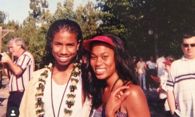 Ảnh cũ gây sốt: Một phụ nữ hối tiếc không dám ‘tỏ tình’ ở tuổi 19 - Bất ngờ danh tính chàng trai năm xưa