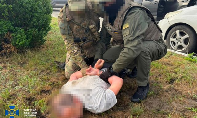 Bí mật sau những 'bẫy video' trên cây: Ukraine tuyên bố phá âm mưu chỉ điểm cho tên lửa Nga