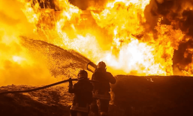 Sinelnikovo nổ lớn, Ukraine rúng động - 1 mục tiêu đặc biệt bị đánh trúng, Kiev báo động về kịch bản 500.000 quân Nga tổng tấn công