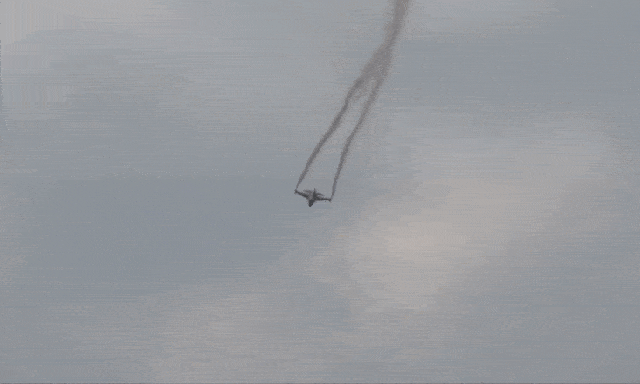 Vụ bắn hạ lịch sử ở Ukraine: Su-35 bốc cháy, phi công F-16 phóng ghế thoát hiểm, ông Putin tung 