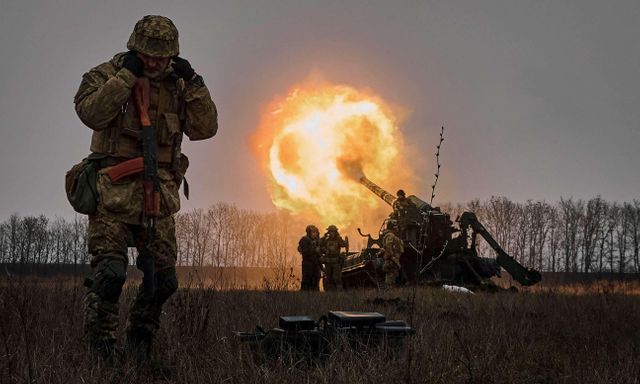 Nga tập kích, thủ đô Kiev lập tức rung chuyển giữa lúc Thủ tướng Đức xuất hiện: Moscow tuyên bố sẽ đánh mạnh hơn
