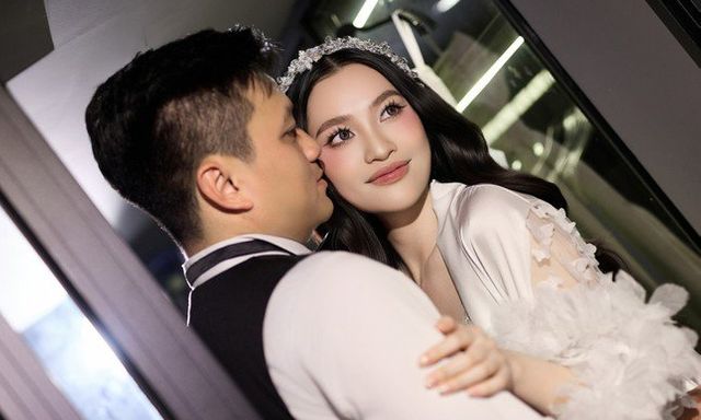 Từng dính lùm xùm học vấn, nàng Hậu Việt này giờ 