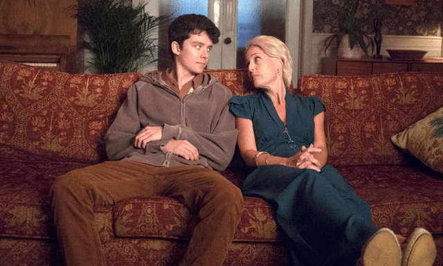 Xem phim Sex Education, tôi đột nhiên tôi hiểu ra vì sao ngày xưa khi mình nổi loạn, mẹ chỉ cười trừ không thèm chấp