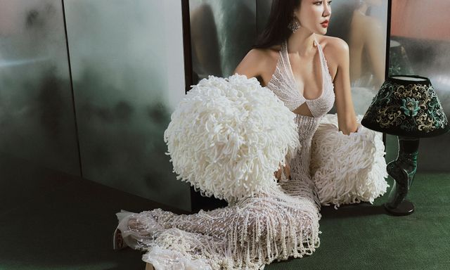 Văn Mai Hương khai phá bản ngã trong “Giai Nhân”: Quyến rũ, độc lập, nhưng vẫn mong manh