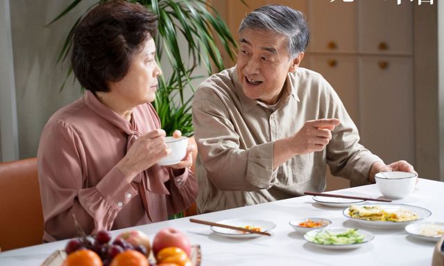 Về già, người khôn ngoan 