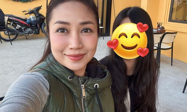 Tin được không: Con gái có tài năng hiếm có của Ốc Thanh Vân nay trổ mã thế này lại còn giỏi ngoại ngữ, ngoan cực kì