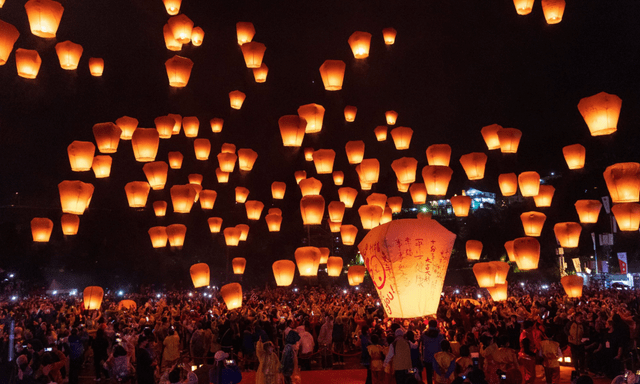 Lễ hội Đèn Trời Bình Khê - Điểm hẹn lãng mạn bậc nhất Đài Loan