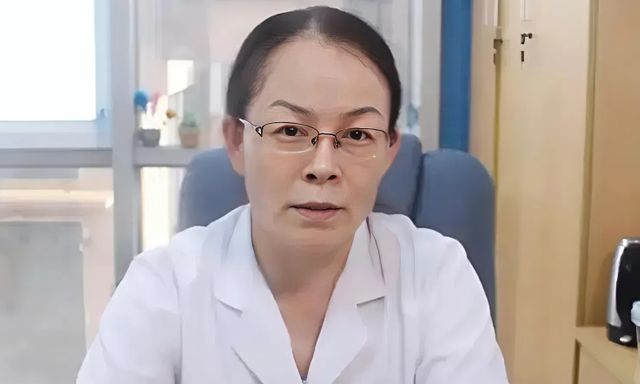 Cô gái 17 tuổi có thai, mẹ khẳng định con vẫn còn trong trắng: Câu nói của bác sĩ khiến bà ngã quỵ 