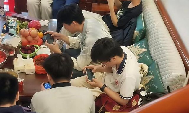 Sự thật về bức ảnh 