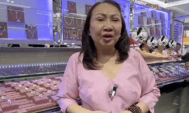 Phát ngôn của chủ tiệm vàng Kim Lý trước khi bị khởi tố gây chú ý: 
