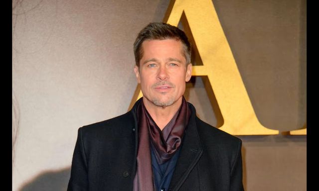 Brad Pitt đã làm gì để 4 người con có quyết định đau lòng này?
