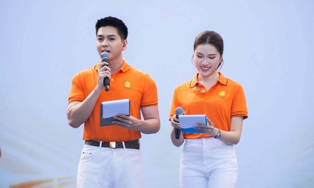 MC Tấn Ngà và Thanh Thanh Huyền cùng đảm nhận vai trò dẫn dắt chương trình cực kỳ ý nghĩa 