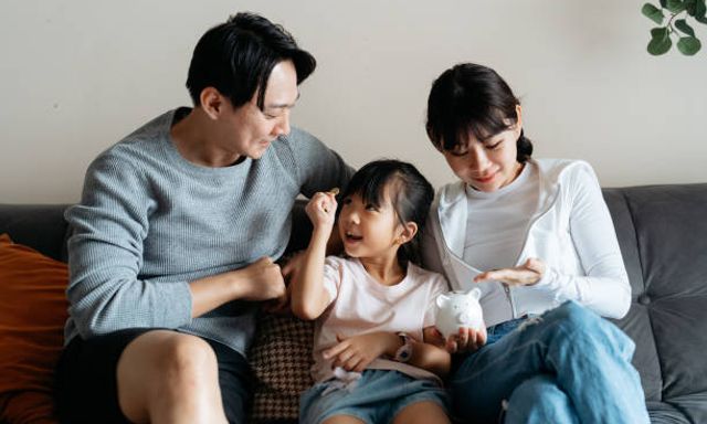 Muốn biết một đứa trẻ có hiếu hay không, không cần thử lòng, cứ nhìn 3 điều này là rõ