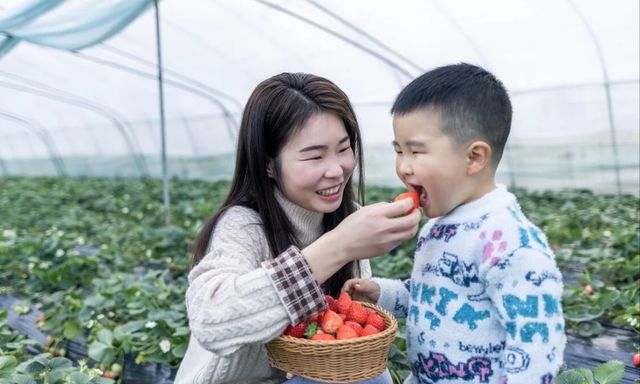 “Con trai giống mẹ” hóa ra có cơ sở: 4 đặc điểm ở bé trai dễ thừa hưởng từ mẹ, xem con nhà bạn có không?