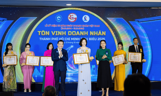 Nữ doanh nhân đứng sau 2 dự án xã hội được vinh danh 