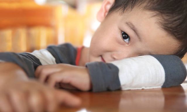 Phát hiện sự thật về những đứa trẻ làm gì cũng sợ mất lòng người khác!