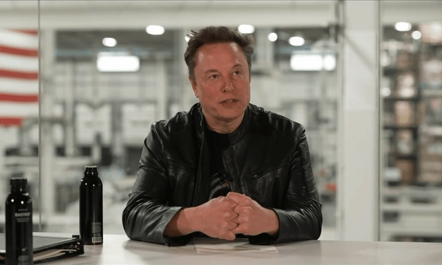 Elon Musk cảnh báo góc khuất của bong bóng AI trị giá hàng nghìn tỷ USD