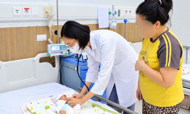 41 ngày nỗ lực giành lại sự sống cho bé trai sinh non 29 tuần nặng 1kg