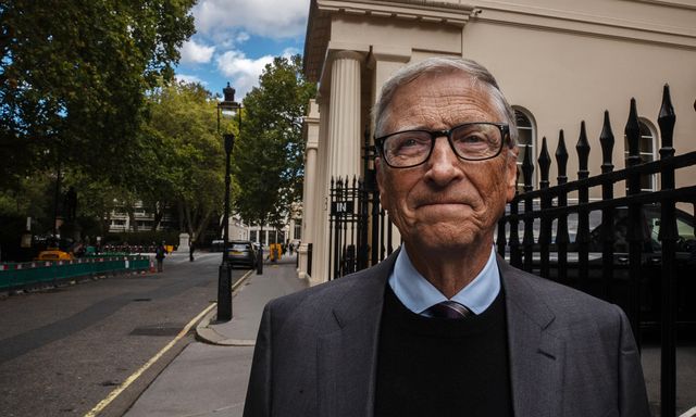 Bill Gates: 'Kỹ năng lập trình của tôi về cơ bản đã lạc hậu' - cú sốc từ AI sau nhiều thập kỷ theo đuổi code