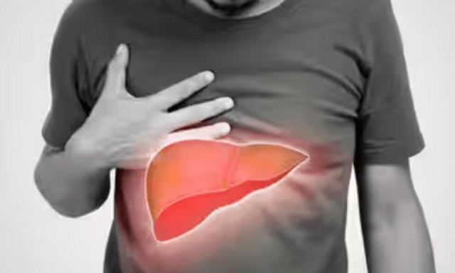 Bác sĩ cảnh báo: Không phải rượu bia, 5 thói quen tưởng vô hại nhưng đang âm thầm 