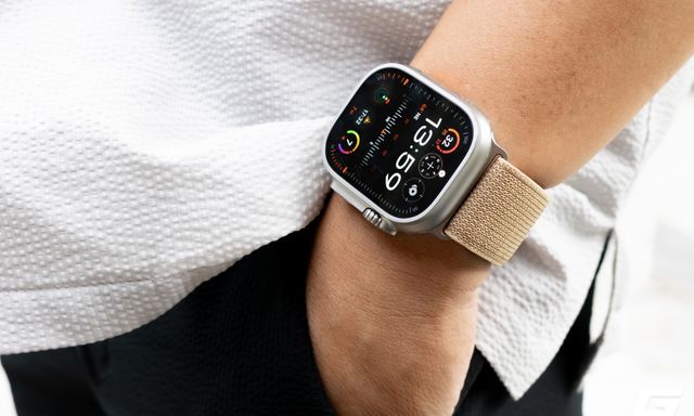 Trên tay Apple Watch Ultra 4 trước giờ lên kệ: Pin bền hơn, tăng cường khả năng theo dõi sức khoẻ và thể thao