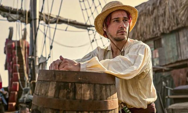 Fan dậy sóng vì tạo hình Benn Beckman và Lucky Roux trong One Piece live-action quá 