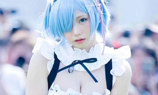 Thu nhập của cosplayer số 1 Nhật Bản gấp 30 lần họa sĩ anime: Vẽ cả năm không bằng một lần thay đồ?