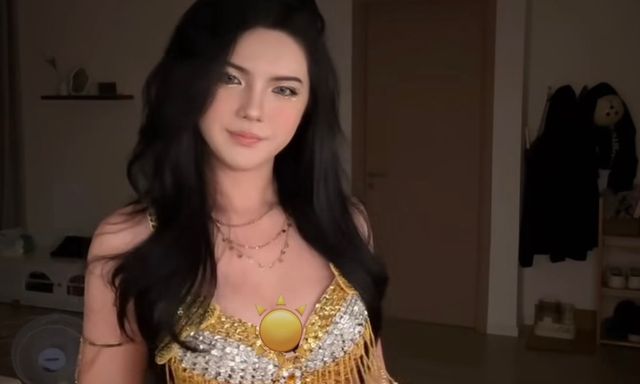Mỹ nhân thể hiện vũ đạo ấn tượng, 