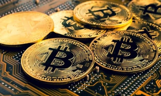 Giá Bitcoin vừa vượt đỉnh lịch sử đã tiếp tục lập đỉnh mới!