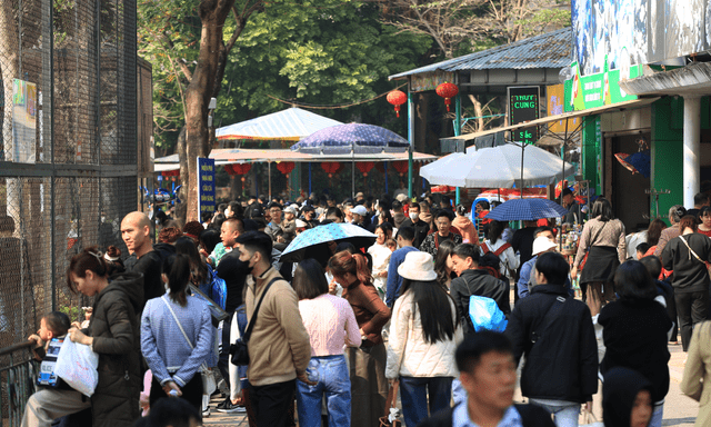 Chỉ được nghỉ 1 ngày Tết dương, người dân Hà Nội lựa chọn nơi này là điểm đến lý tưởng cho cả gia đình