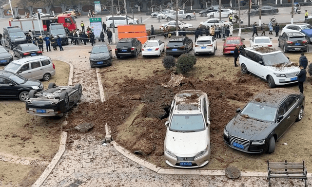 Hé lộ số tiền bồi thường vụ bé trai ném pháo làm hư hỏng loạt xe sang Lexus, Porsche: Khác xa con số ước tính 20 tỷ đồng!