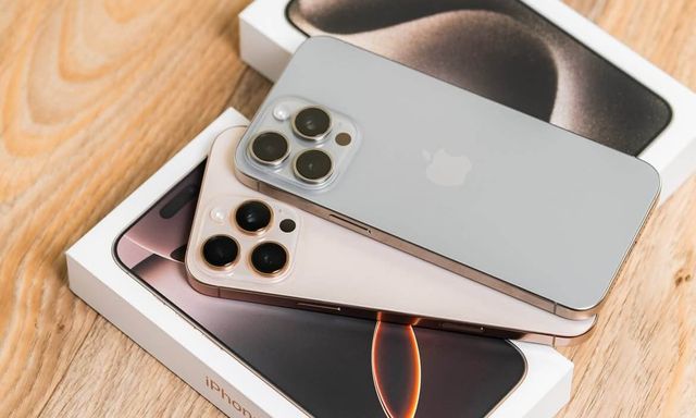 iPhone 16 Pro Max giảm hơn 5 triệu đồng, iPhone 16 rẻ chưa từng thấy từ khi mở bán tại Việt Nam